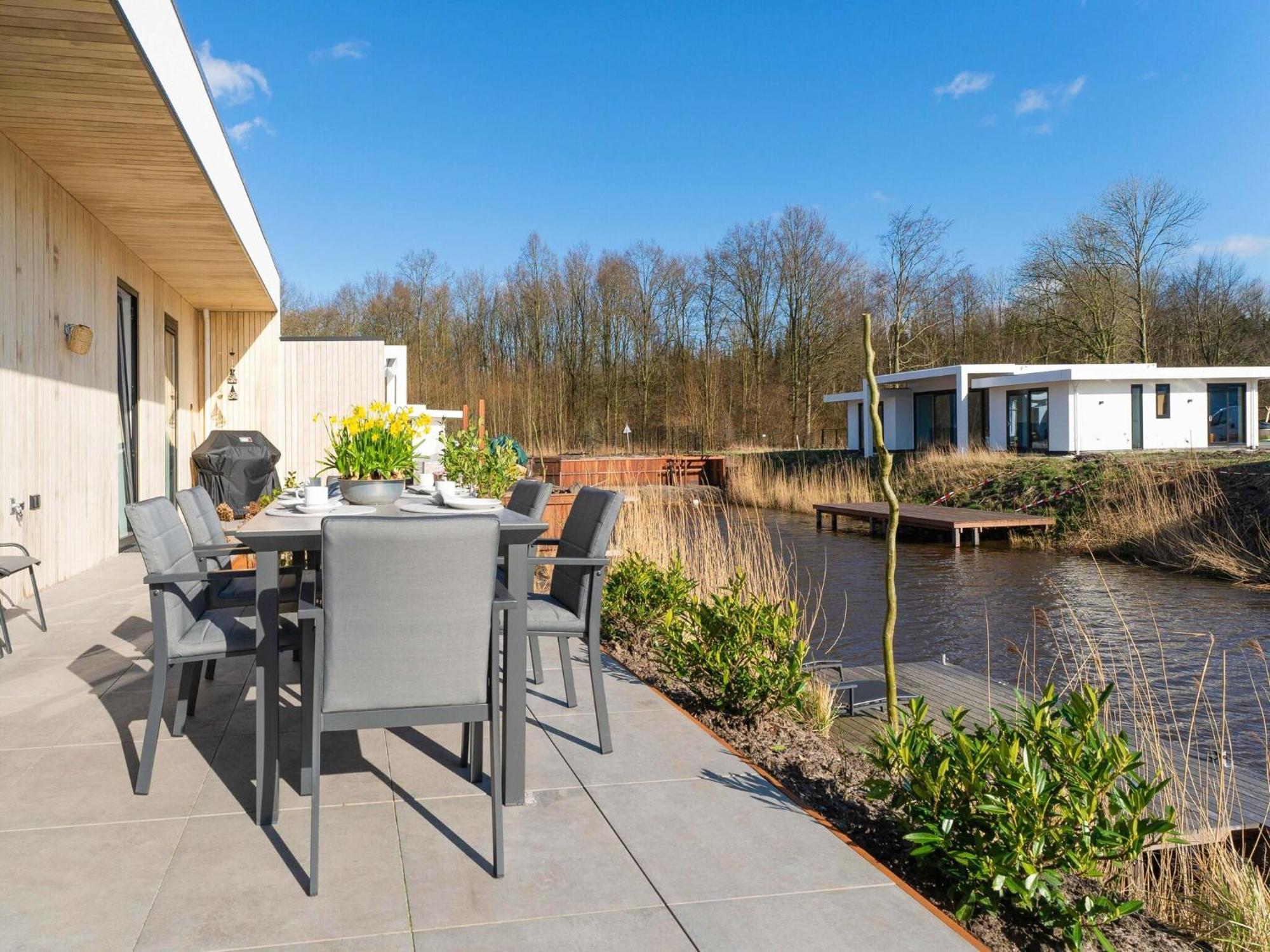 Family Villa With Garden And Jetty Zeewolde Luaran gambar